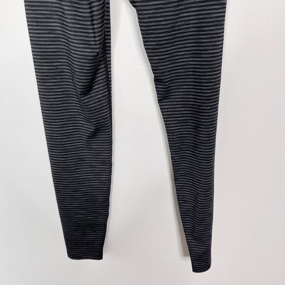 Beyond Yoga Small S Heather Gray Black Striped Leggings Workout Running - Picture 6 of 7